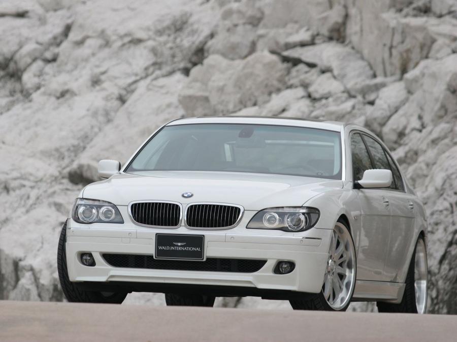  BMW 750Li by Wald 2005 года  (фото 9 из 10)